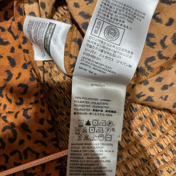 Levi's Puff-sleeve Animal Print Top - Picture 5 of 5